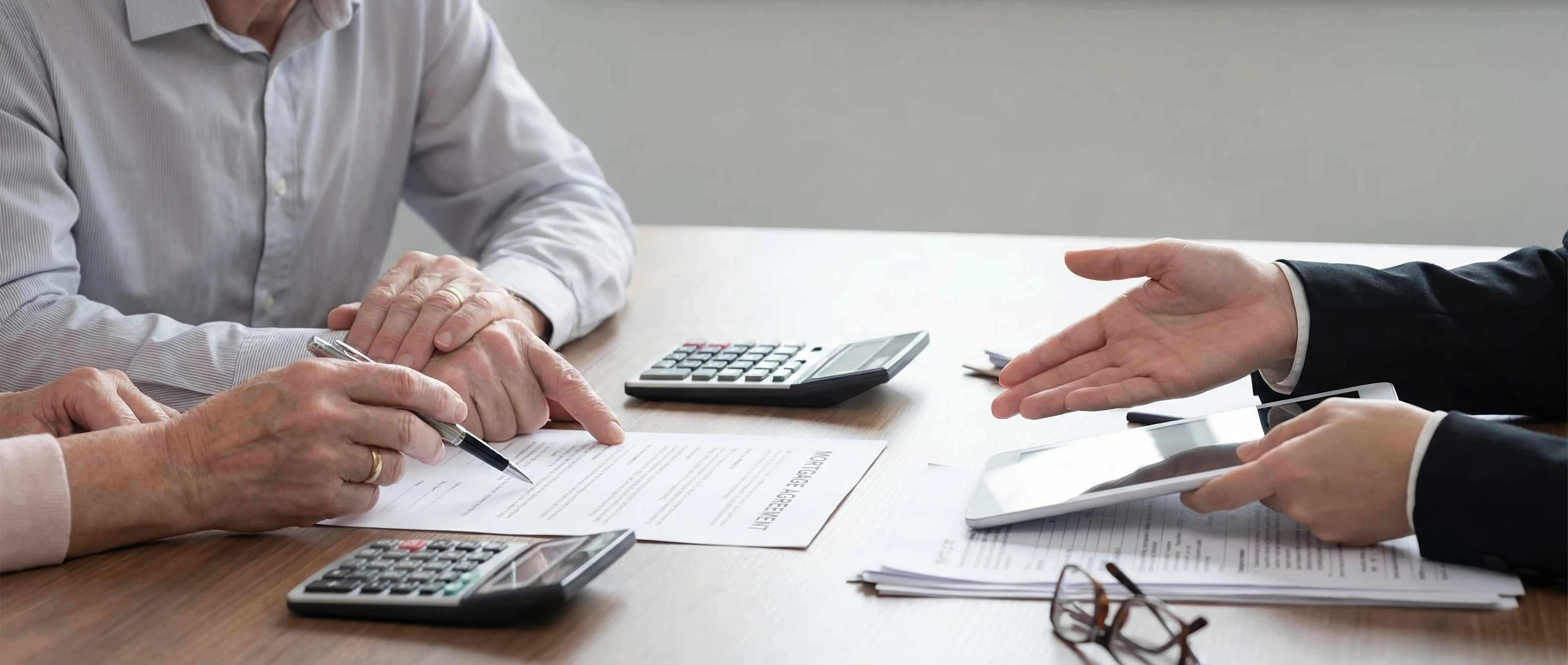 媒介契約を締結するイメージ